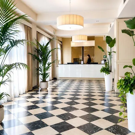 Catalunya Hotel 4*
