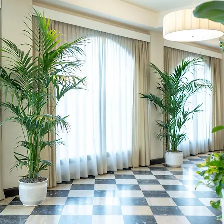Hotel Catalunya 4*